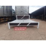 Giường Ngủ Giá Rẻ 1m8x2m Trắng Đen