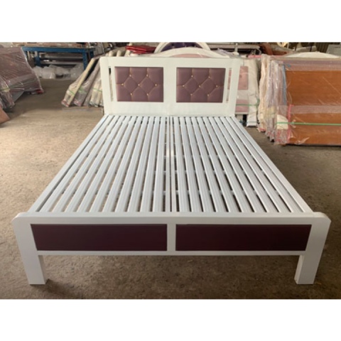 Giường sắt dày, hộp 4x8 dùng khá bền, hình ảnh từ xưởng