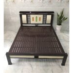 Giường sắt mỹ thuật giá rẻ màu nâu đẹp _ sắt hộp đèn